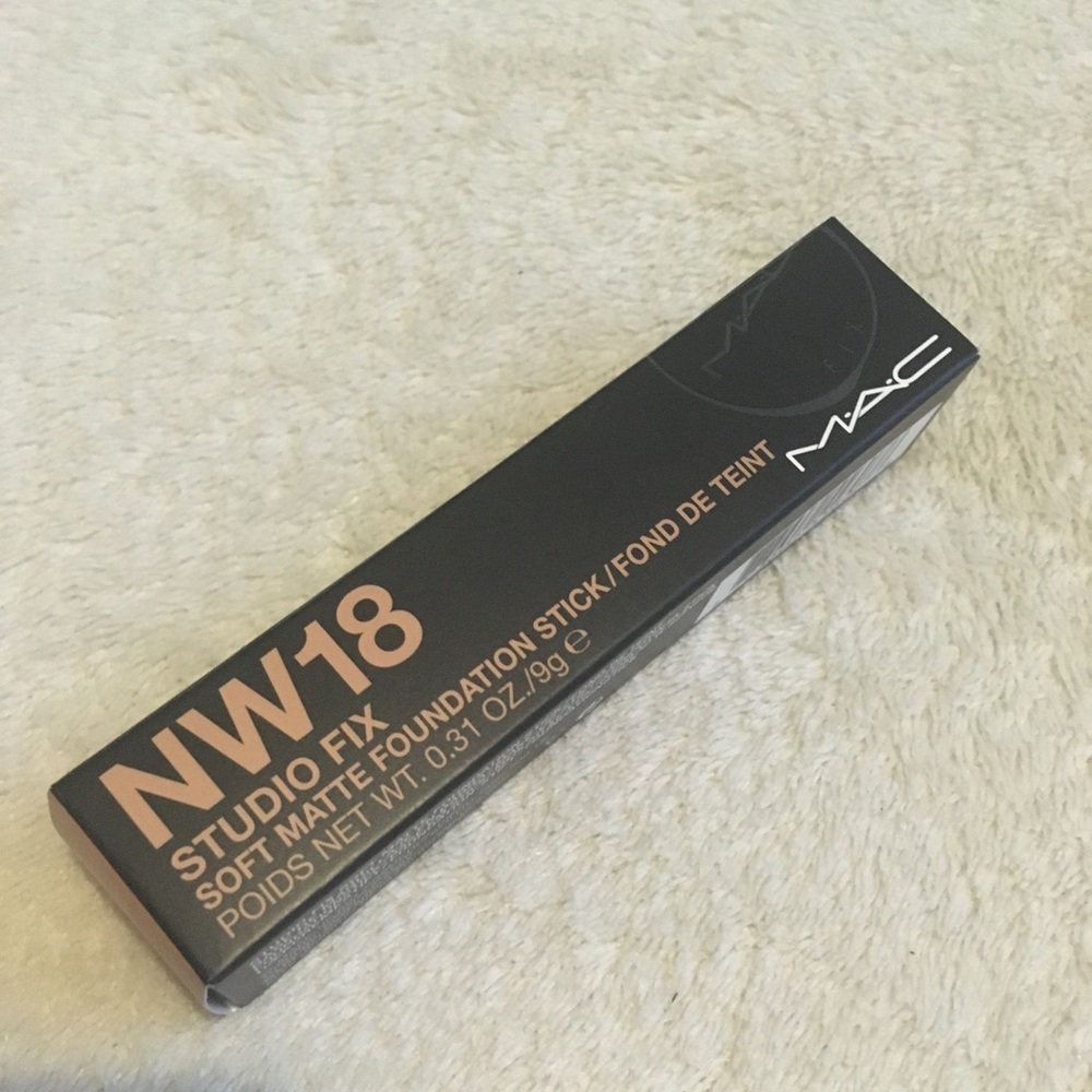 Mac Cosmetics Studio Fix Soft Matte Foundation Stick NW18 BNIB - Picture 11 of 12